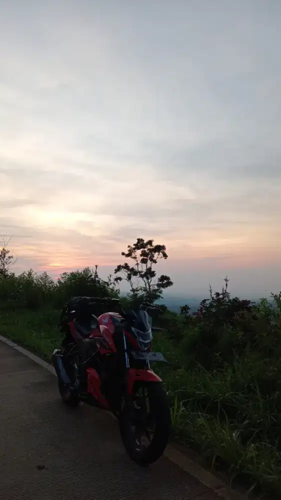 Honda cb 150r thn 2015