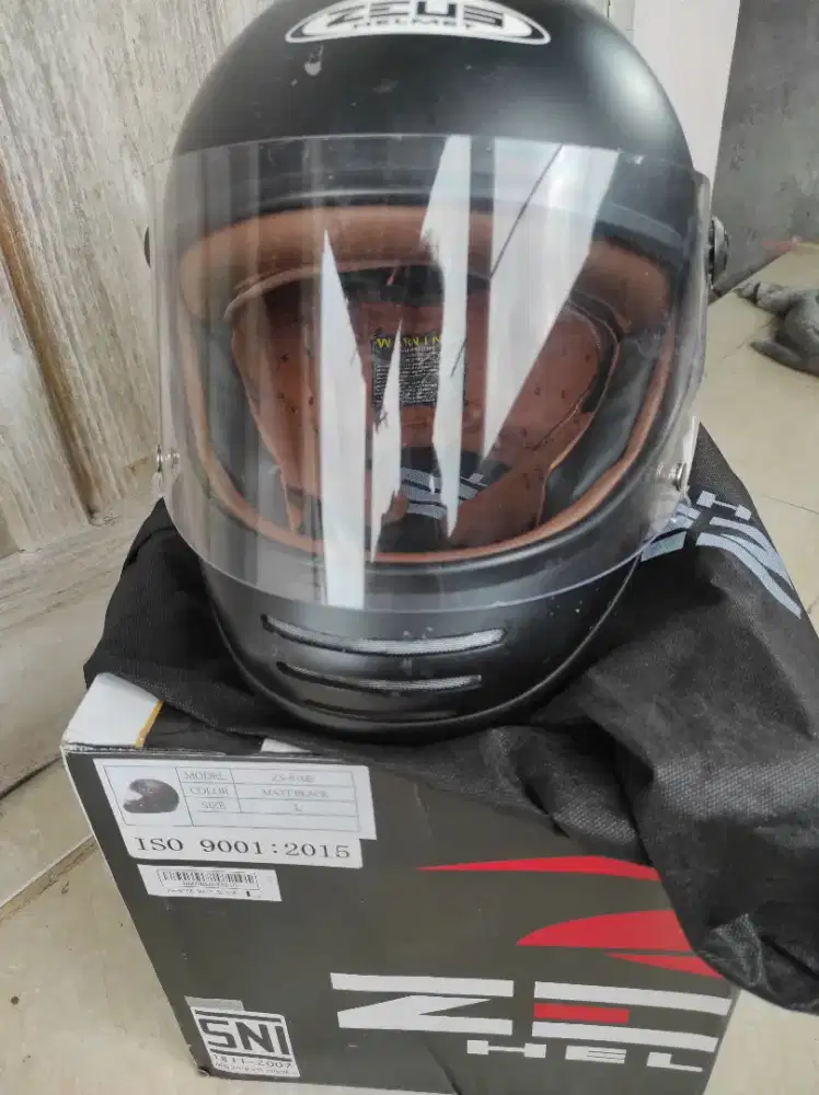 Helm zeus 816e size L