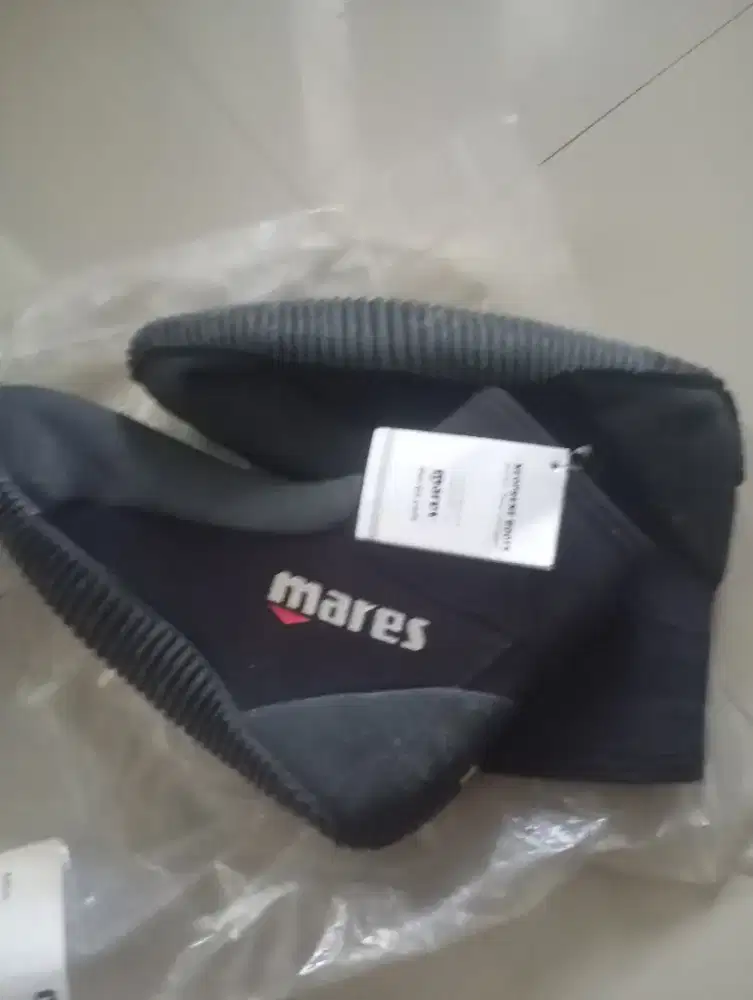 Sepatu selam / diving