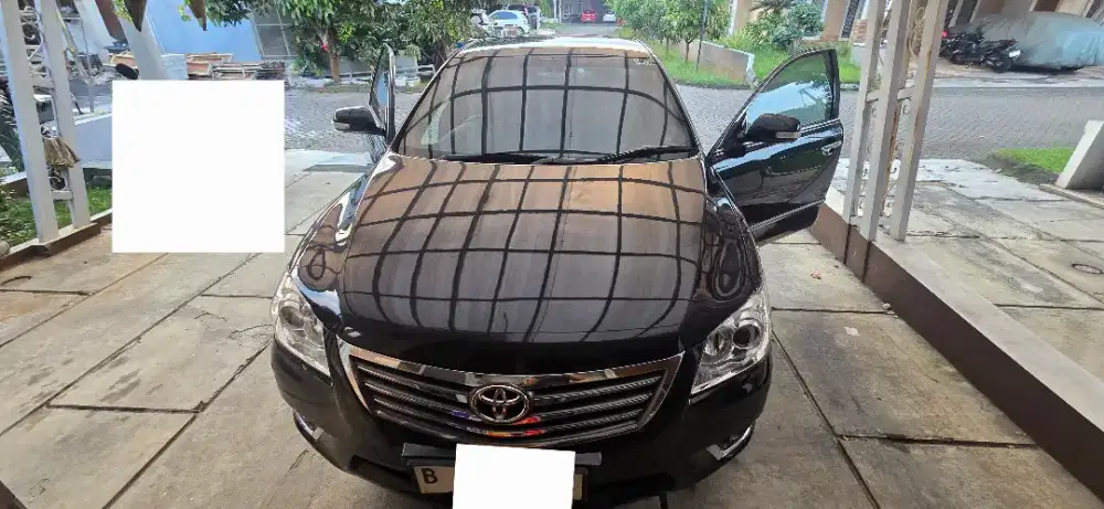 Toyota Camry 2.4 V matic AT 2012 hitam