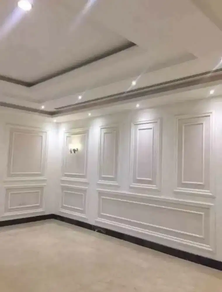 Pemasangan partisi ruang dan plafon gypsum.