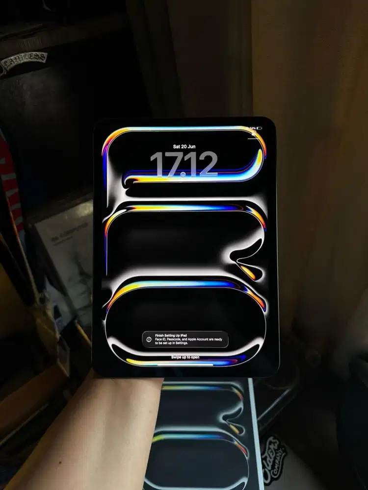 ipad pro M5 256gb wifi only ibox