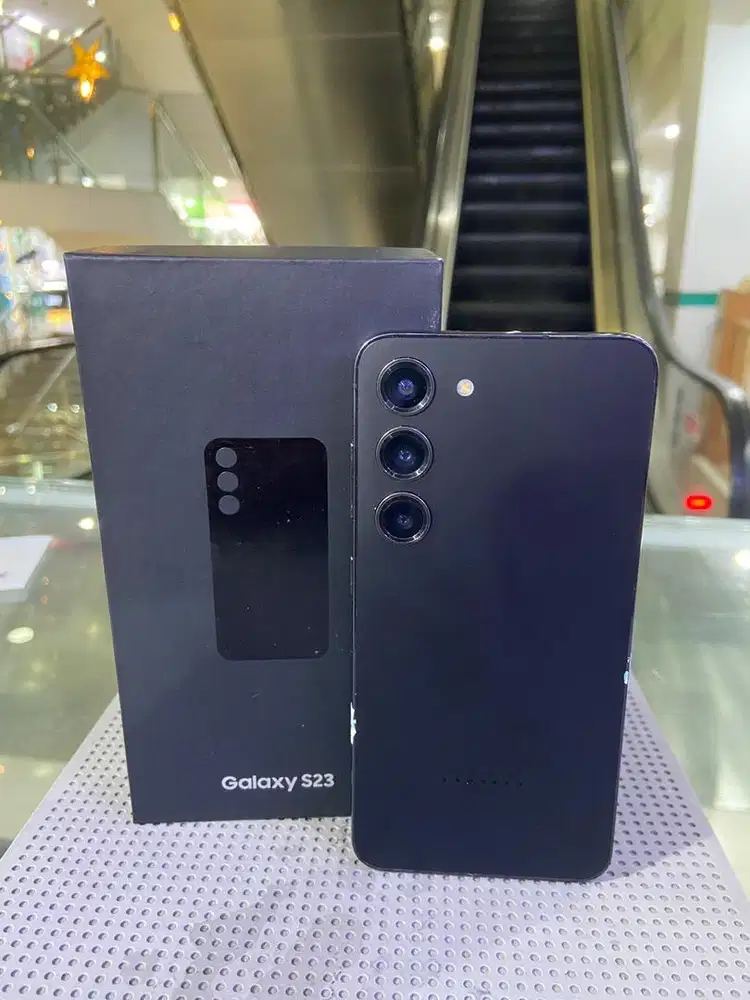 Second SAMSUNG S23 8/256gb BLACK (SEIN) Welljoss