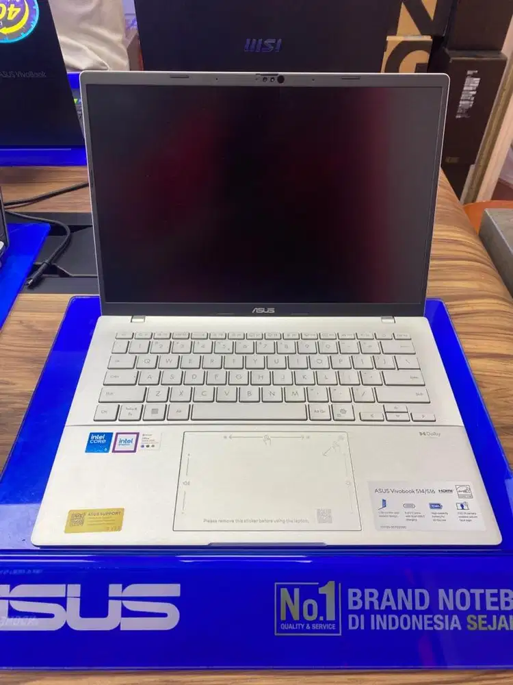 Laptop ASUS Vivobook S14/S16, intel core 5 RAM 8/512GB