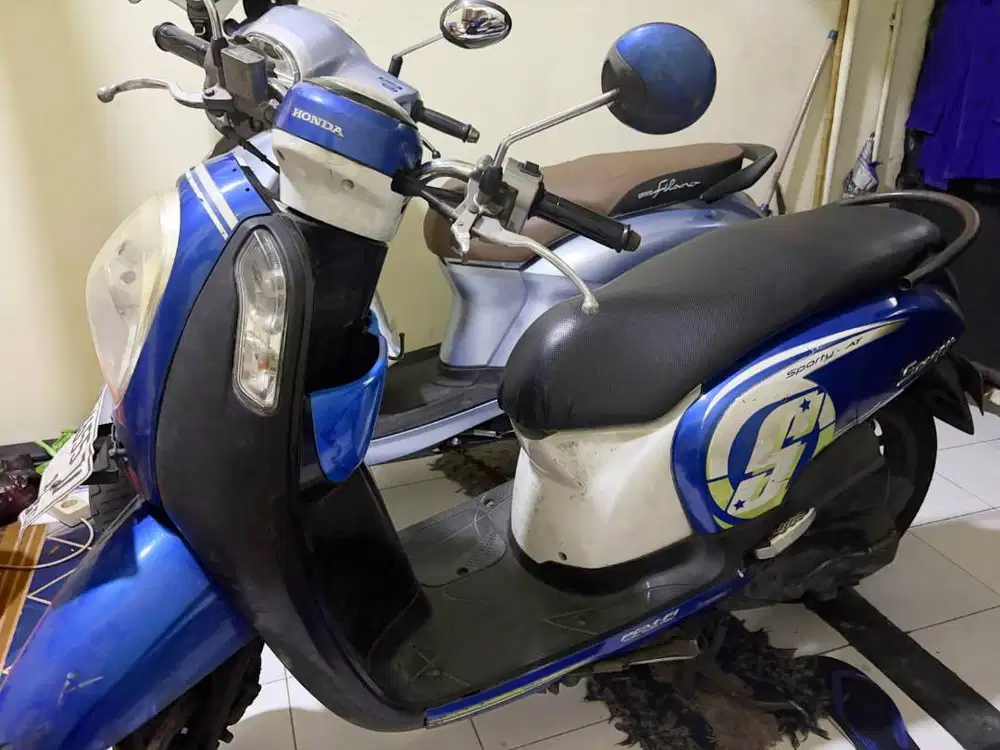 Dijual Scoopy 2015..BU