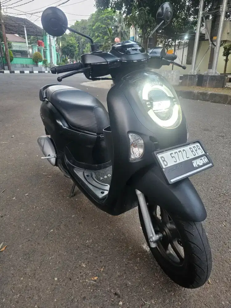 Jual Scoopy prestige 2025 Hitam dop