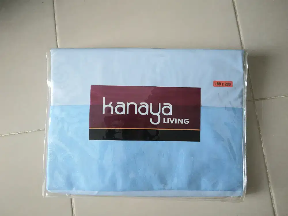 Jual cepat seprei Kanaya baru 180 x 200