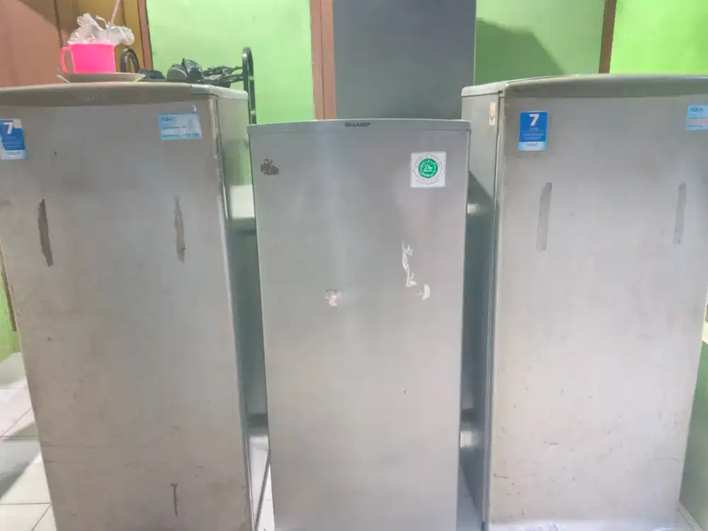 Freezer es batu 6 rak