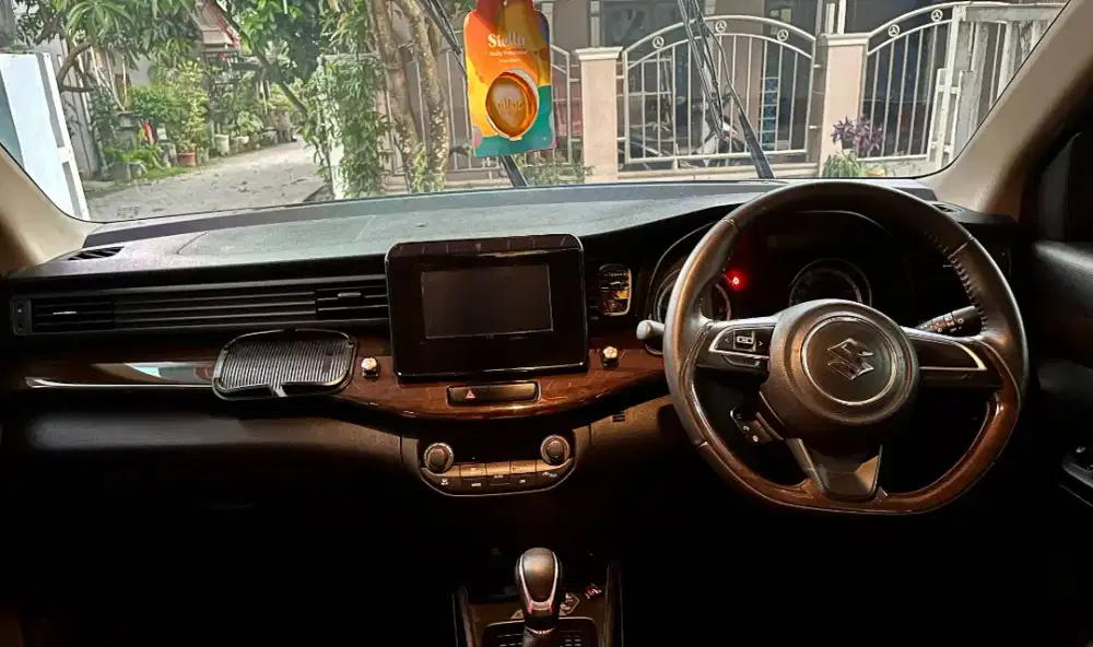 SUZUKI ERTIGA 1.5 SPORT BENSIN AT