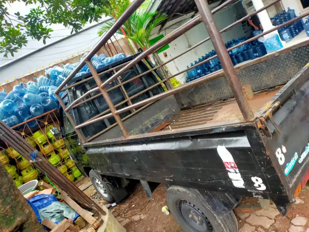 Dibutuhkan supir pengantar galon dan pengantar galon memakai motor