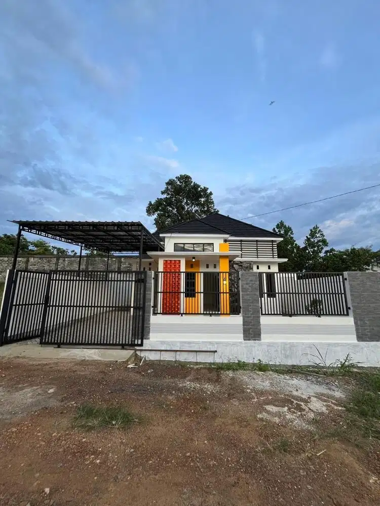 Di Sewakan Rumah di BJb type 55/160 Lokasi Strategis,pusat kota BJB