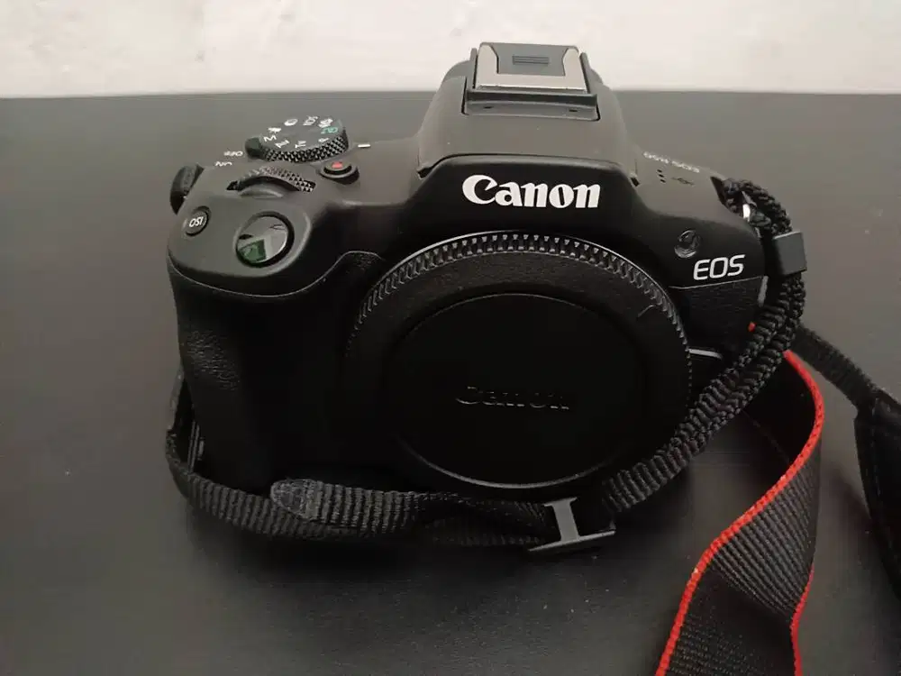 Canon EOS R50 V Kit 14-30mm f/4-6.3 / EOS R50