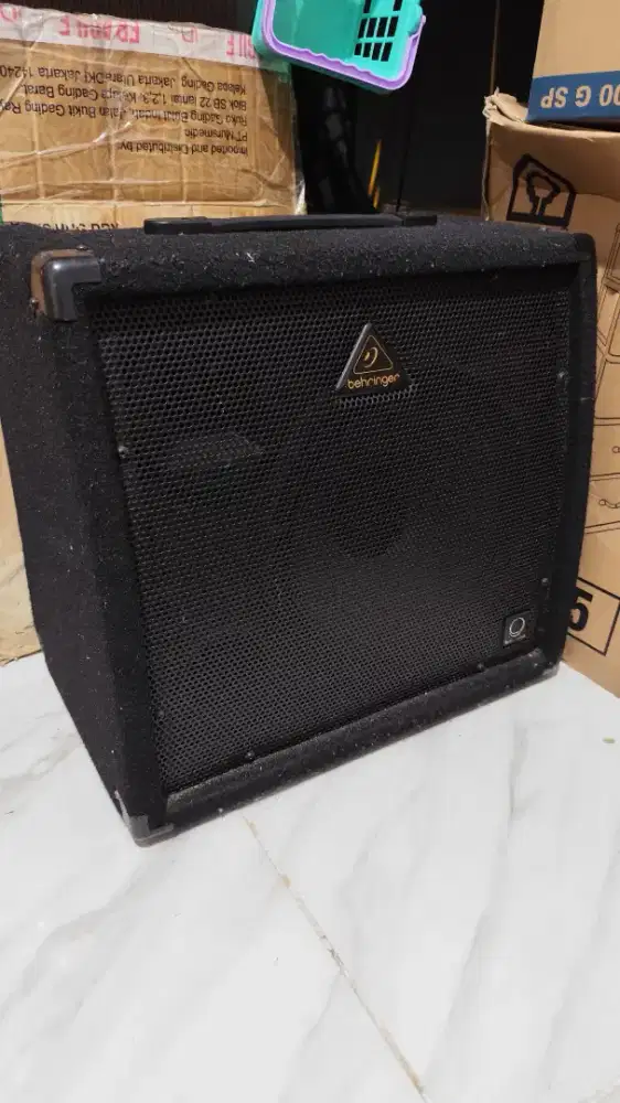 Speaker Behringer Ultratone KXD12
