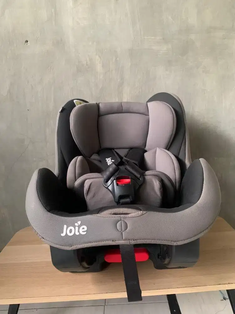 Carseat joie c0902