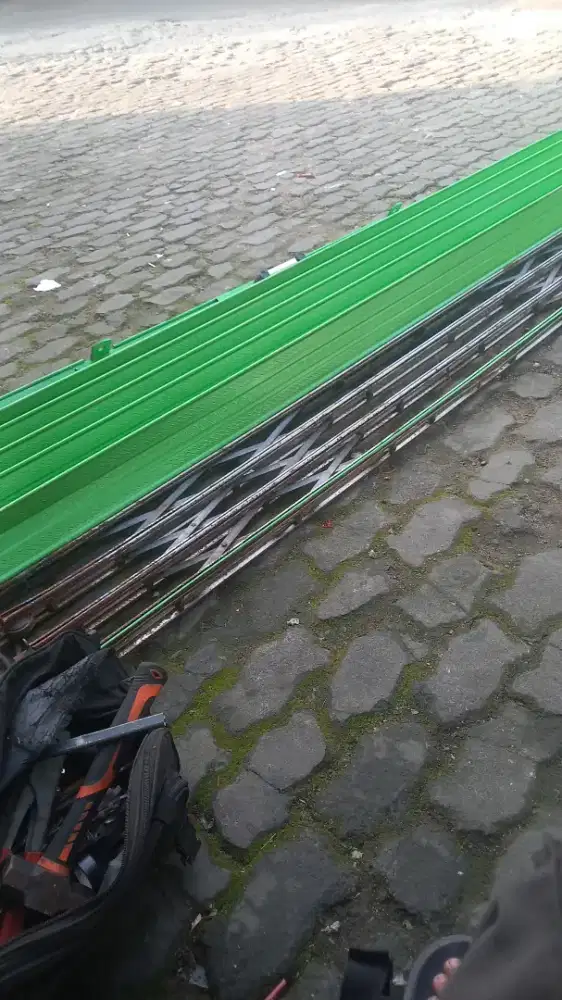 Tukang service rolling door folding gate kelapa gading sunter