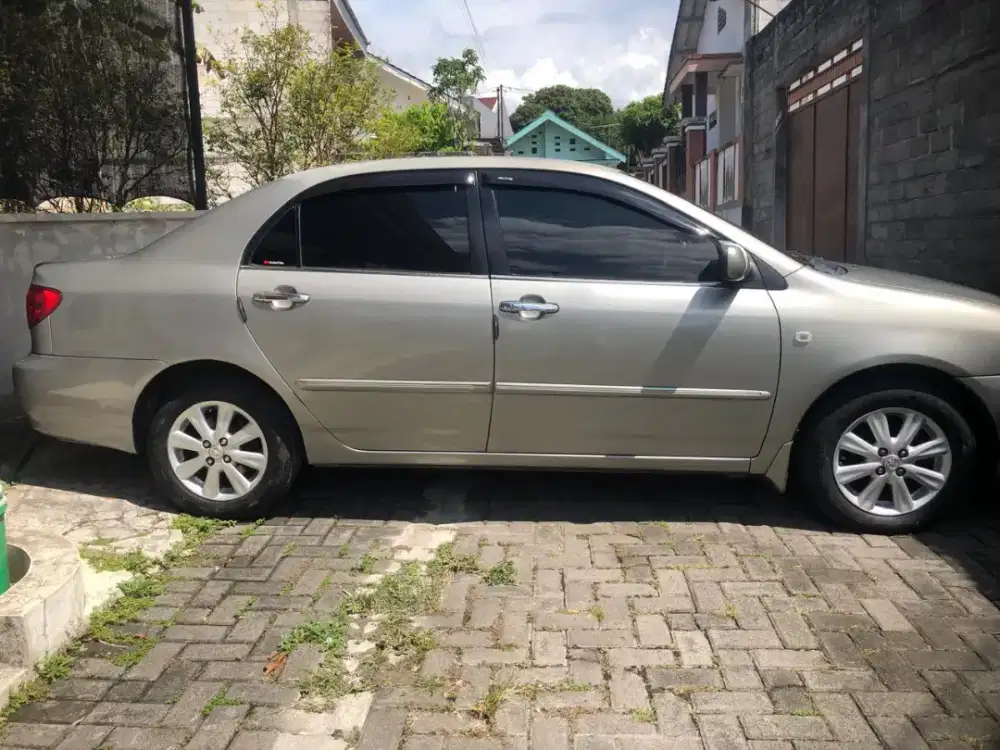 Toyota Corolla Altis 2003