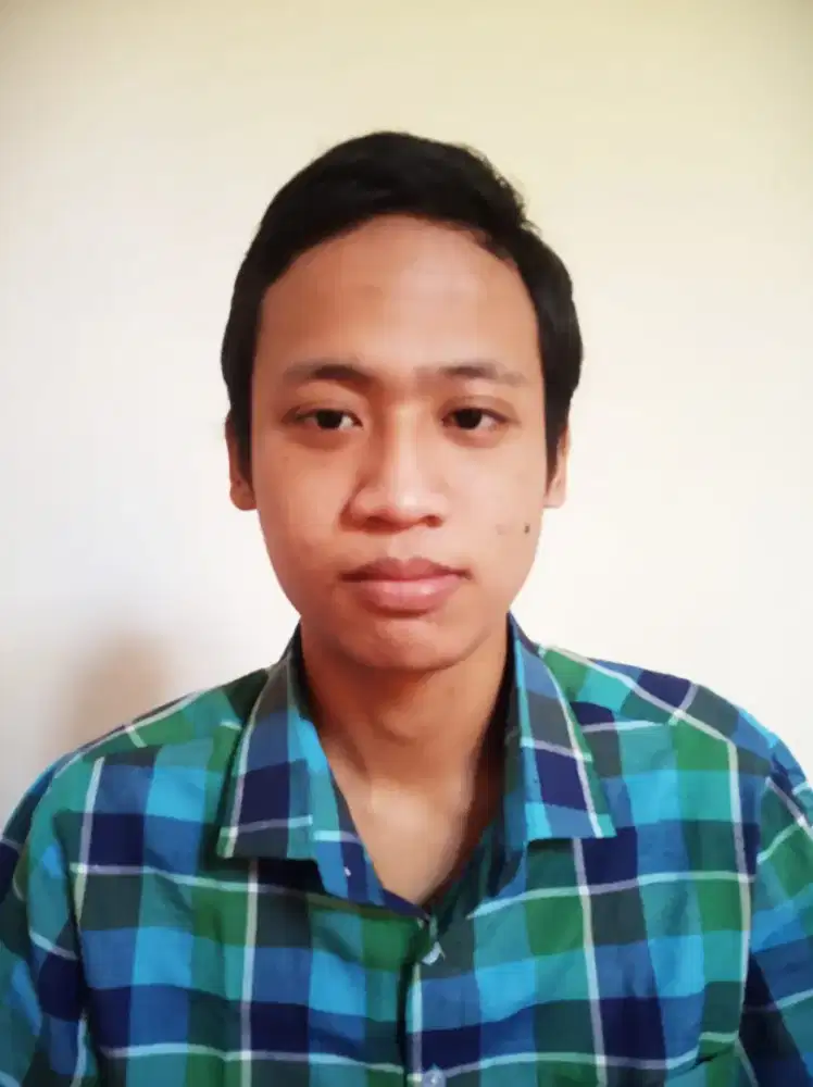 Minta tolong info lowongan nya, niat kerja ingin membantu orang tua
