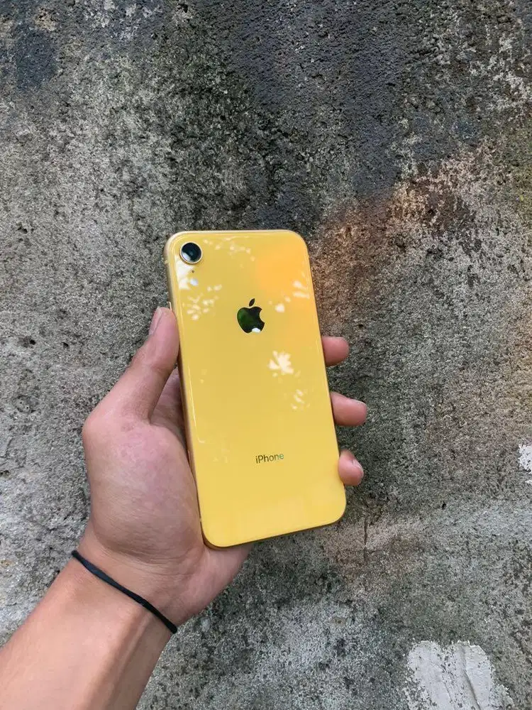 iPhone Xr 64Gb Yellow