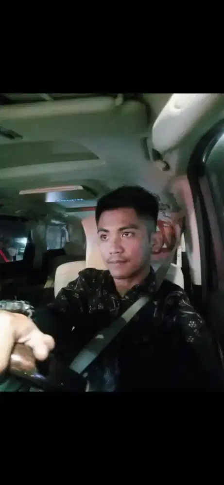 Driver pribadi bisa bahasa Inggris