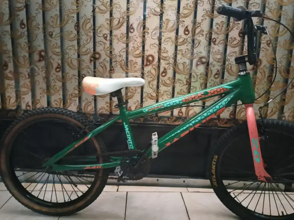 Dijual sepeda BMX ukuran 20 anak dan dewasa