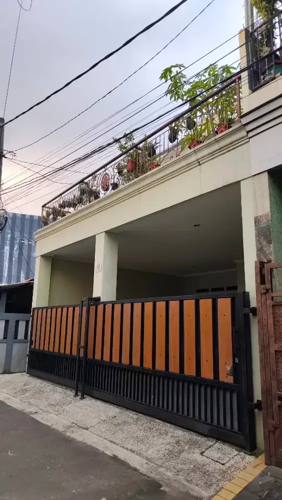DIJUAL RUMAH SIAP HUNI LOKASI STRATEGIS