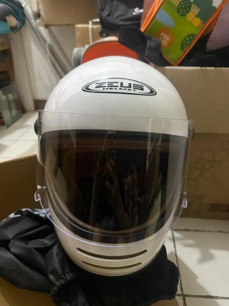 Helm Full Face zeus