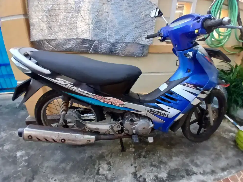Dijual Motor Shogun 125 Tahun 2005