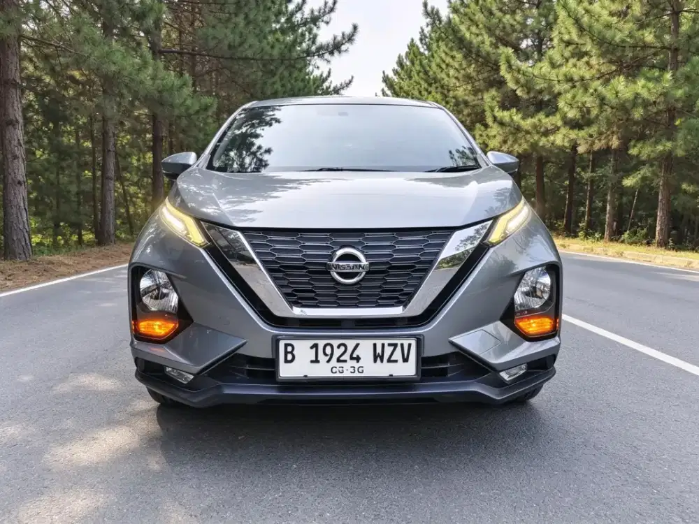 LIVINA VE Automatic THN 2019 KM36rb