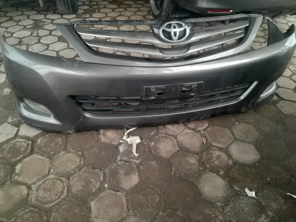 Copotan Toyota Innova 2009