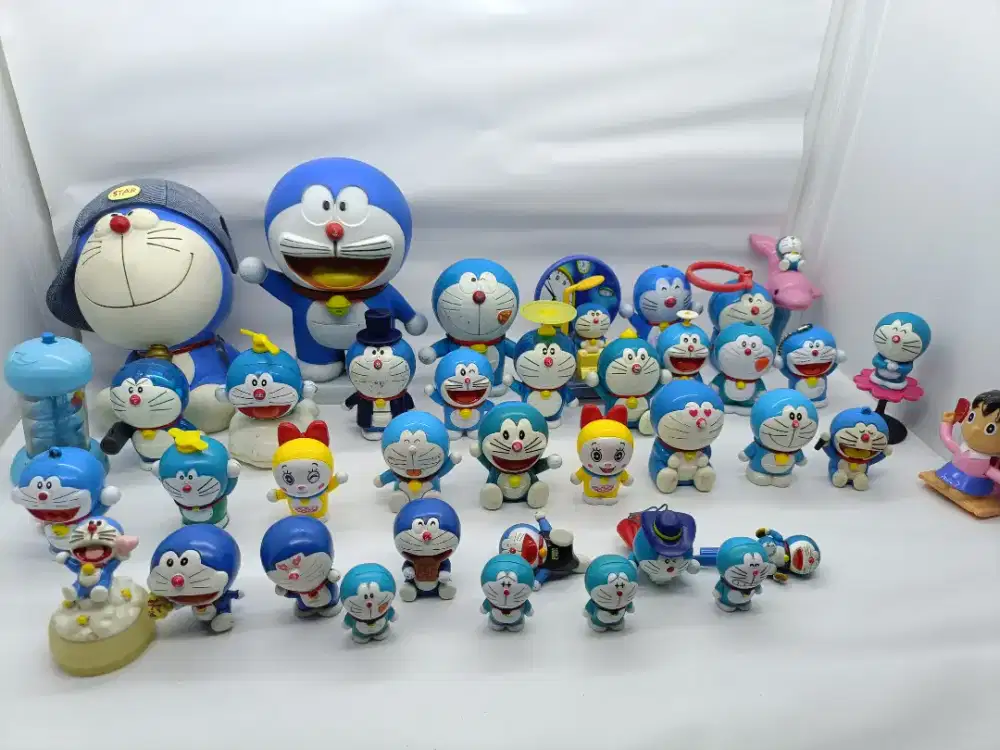 Di jual Figur Doraemon