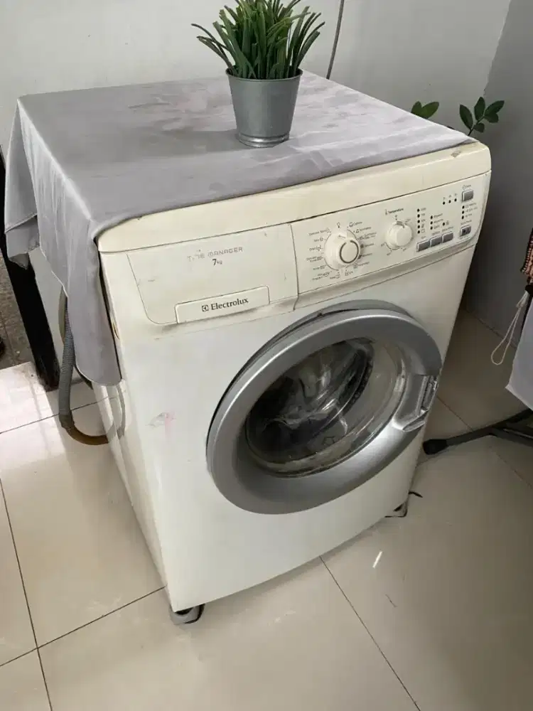 Jual electrolux front loading 7kg