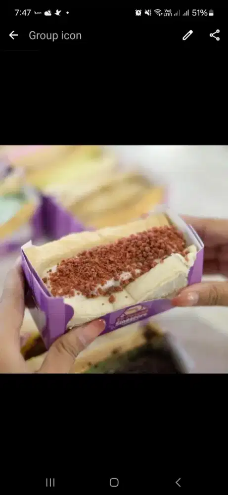 Dicari karyawan untuk jaga booth eskrim potong