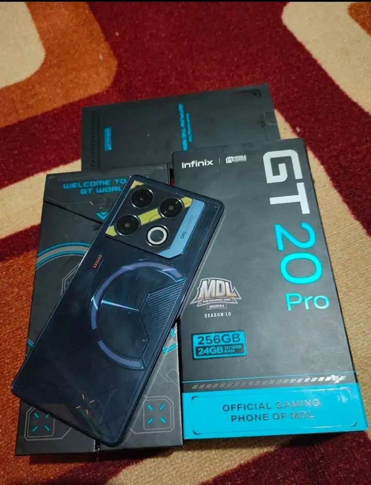 Infinix GT 20 pro 12/256 gb