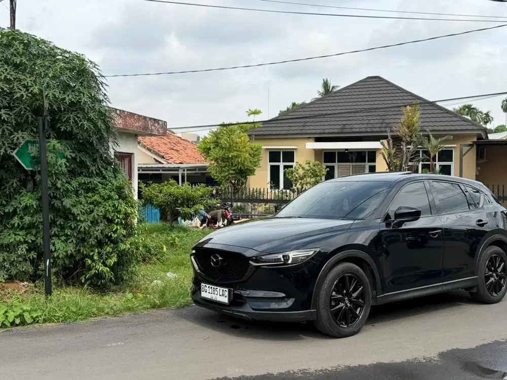 Mazda CX-5 Elite 2018 (nik 2017) Full Black (Opsi Tertinggi)