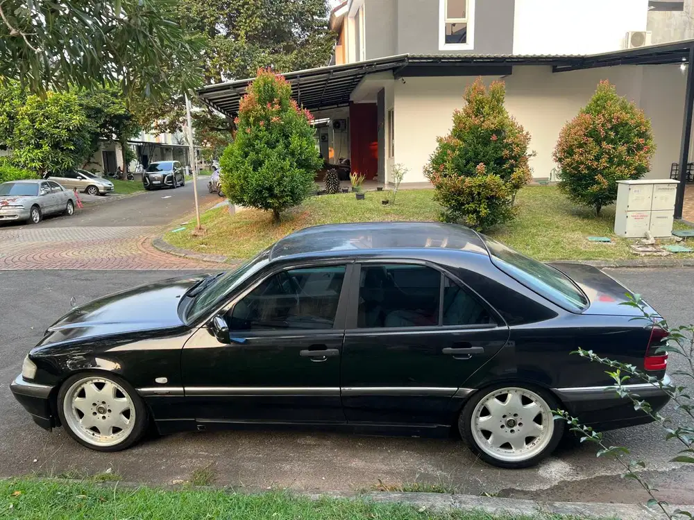 Mercedes-Benz C230 1998 Bensin