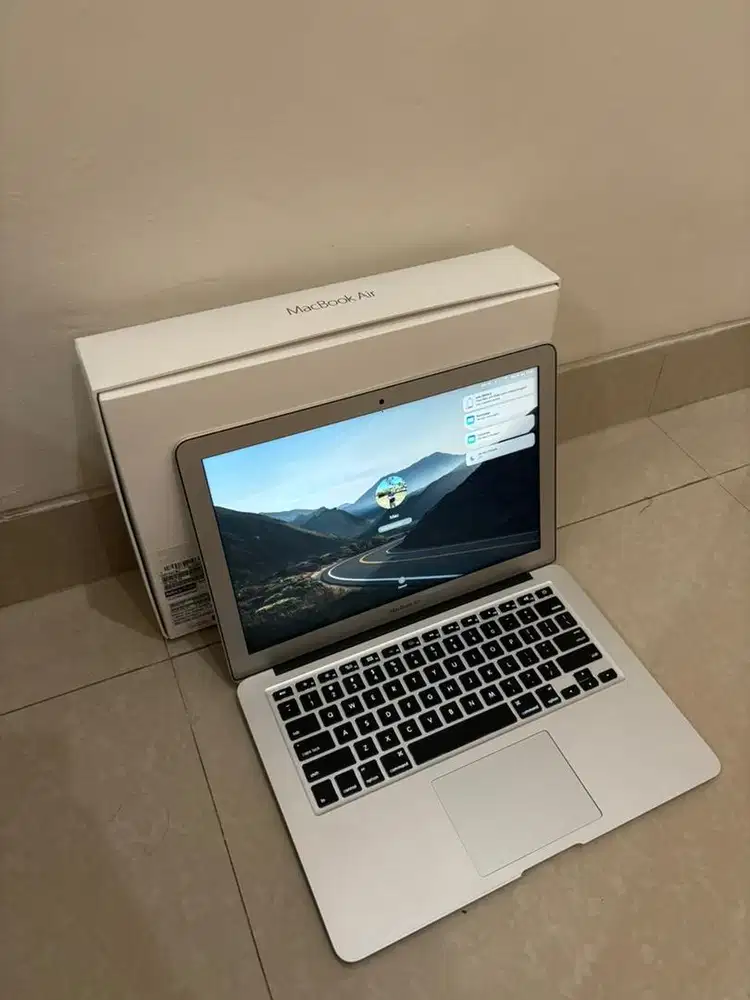 JUAL MACBOOK AIR 2017 (128GB) | SECOND HAND