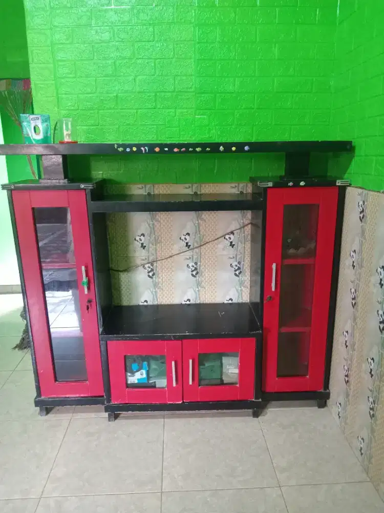 Lemari TV Masih Bagus