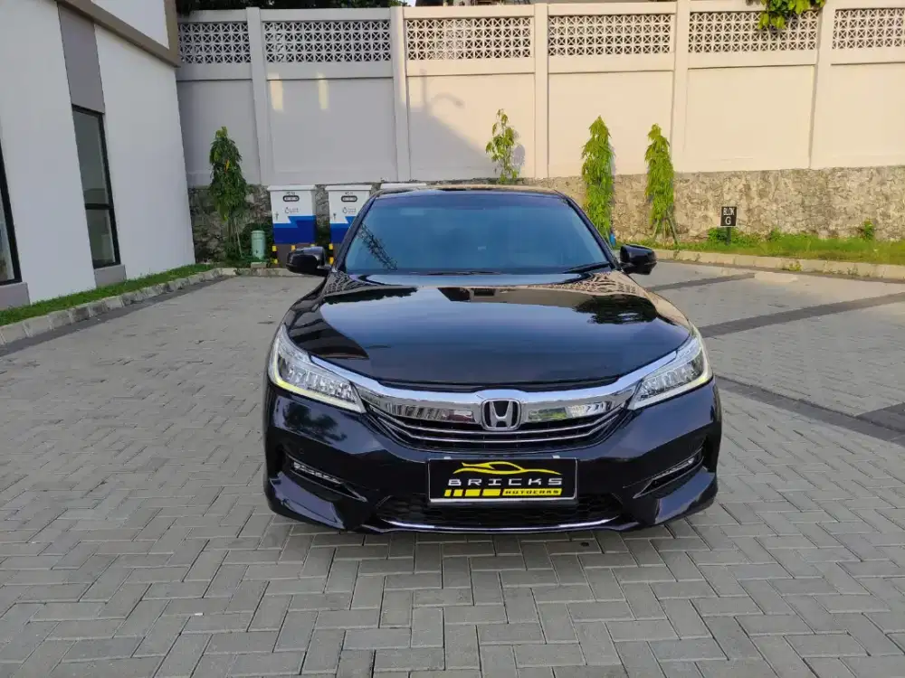 Honda Accord VTI-L 2.4 AT 2017 (TDP 43 Angs 7.420 Jt x 59)