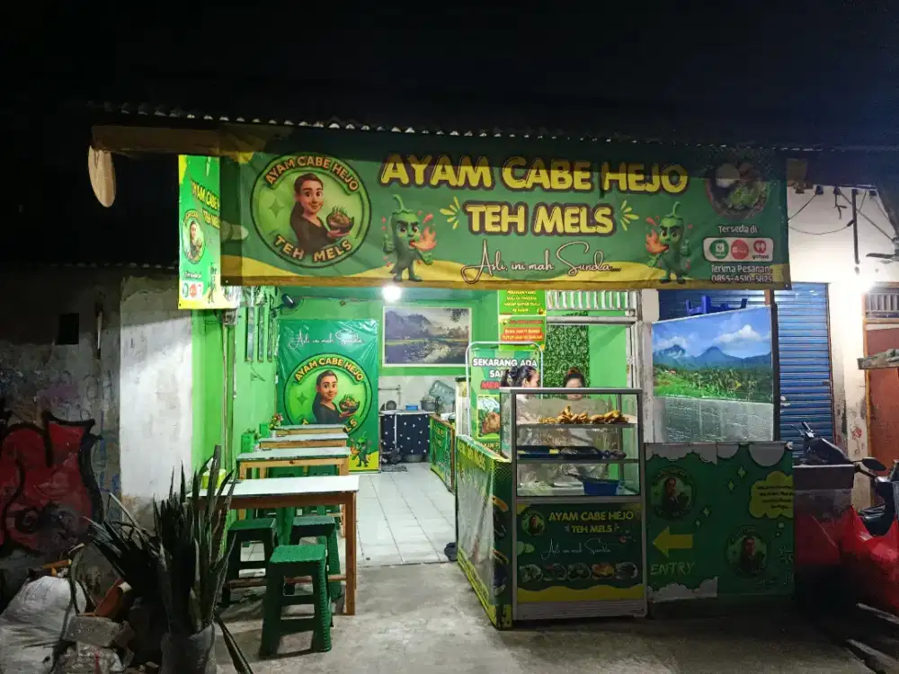 dijual kios ayam cabe penyet