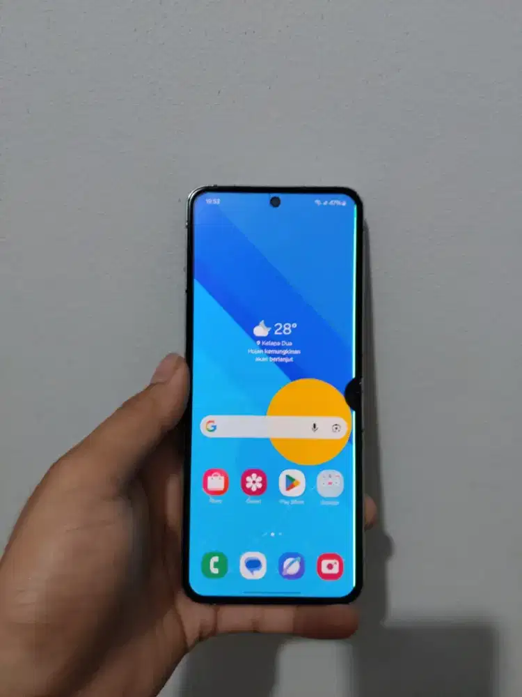 HP samsung z flip 5 resmi sein