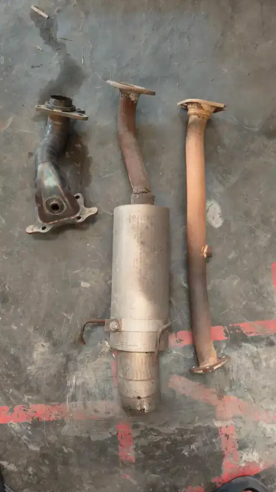 Knalpot Alpino S02 Fullset Bekas Brio (Dp/Fp, Muffler dan Center Pipe)