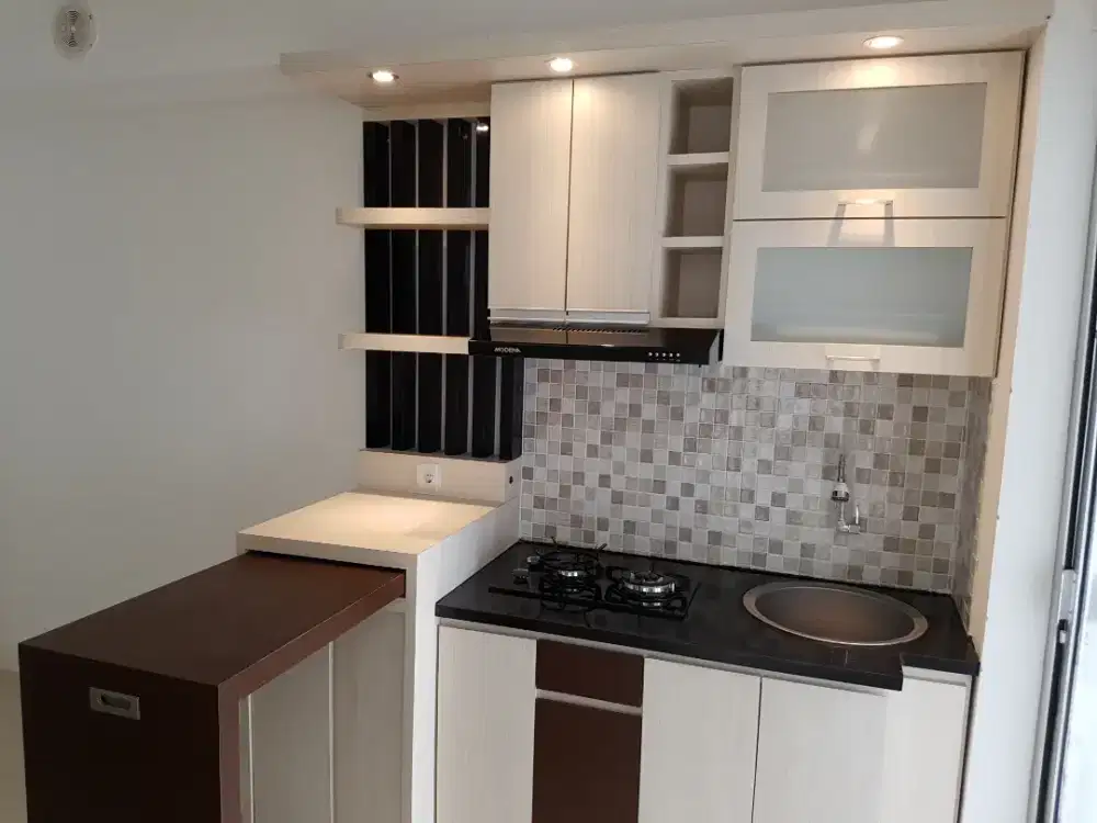 Disewakan murah Apartemen Bassura City tower H 2 BR swimming pool view