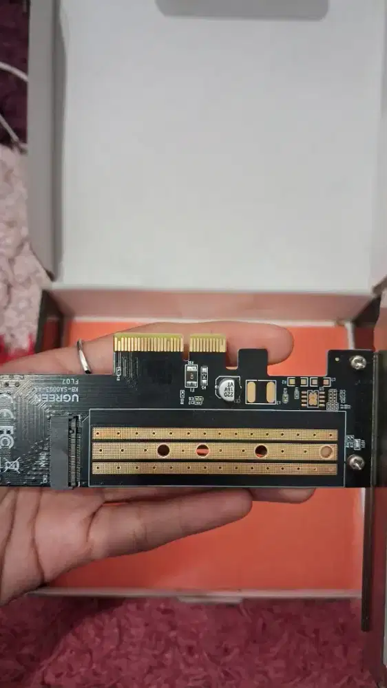 UGREEN M.2 SATA