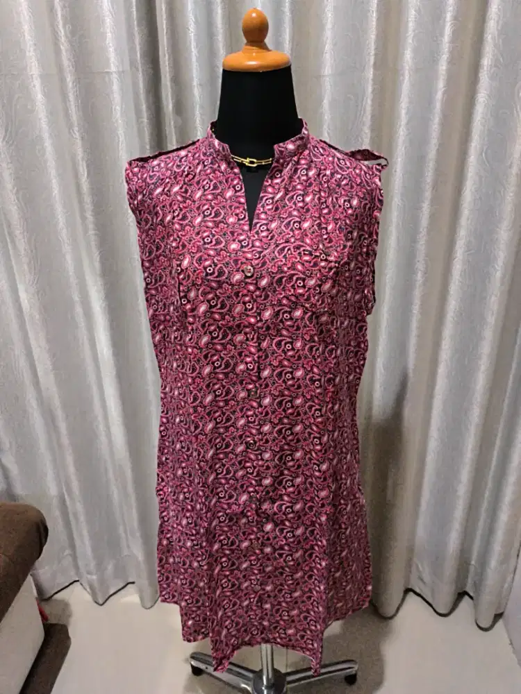 TF0030 preloved atasan croptop uk. LD=120 Pjg=88 LK=22