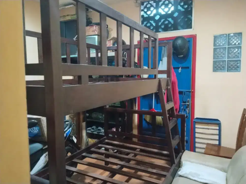 Ranjang jati super tingkat