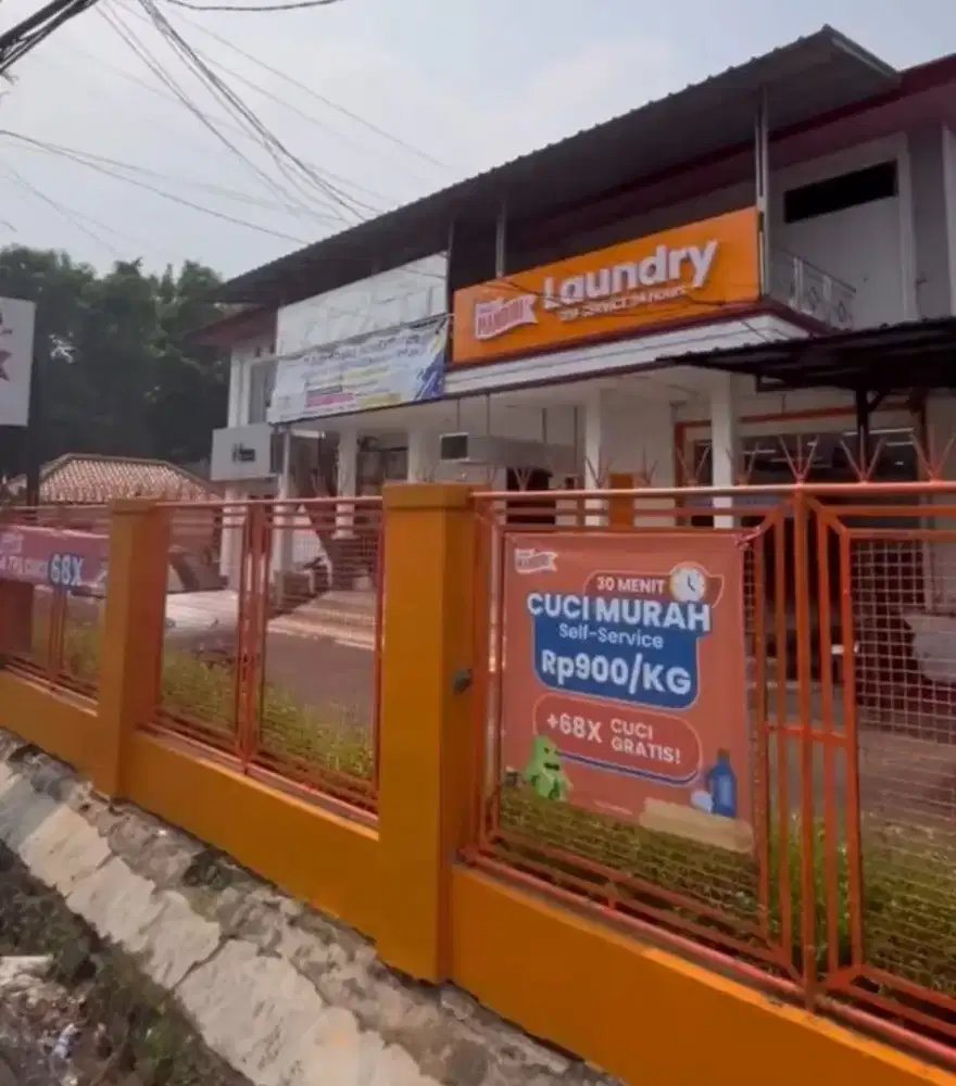 Karyawan Laundry Self Service (Laundry Mandiri)