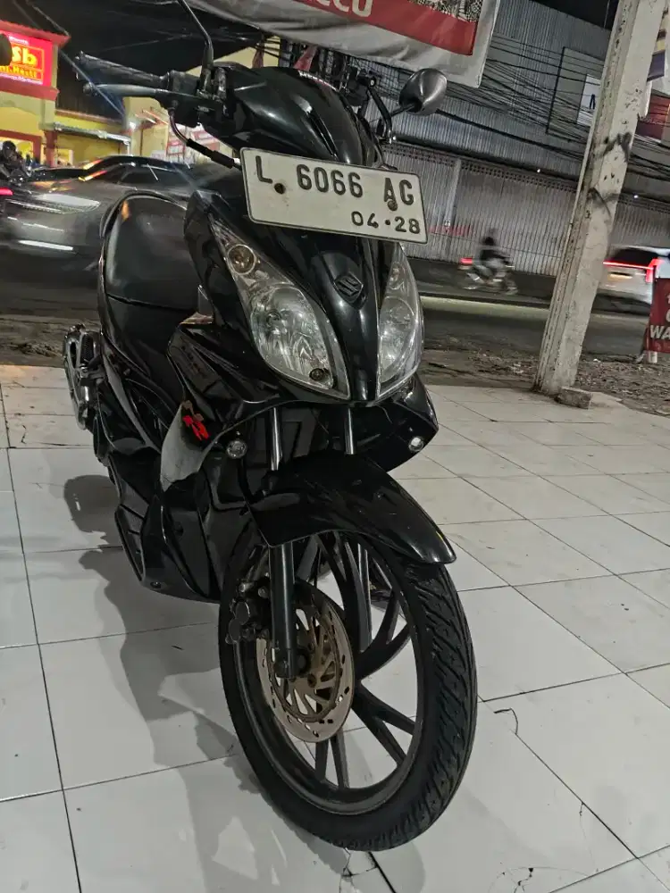 Motor Skywave 125Cc Night Ride