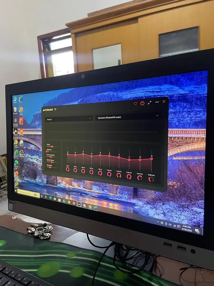 Lenovo V330 AIO