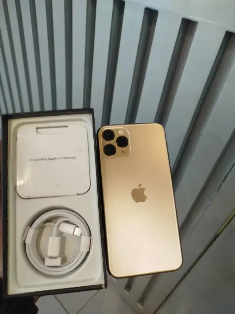 iPhone 11 pro 256gb cocok baru guys