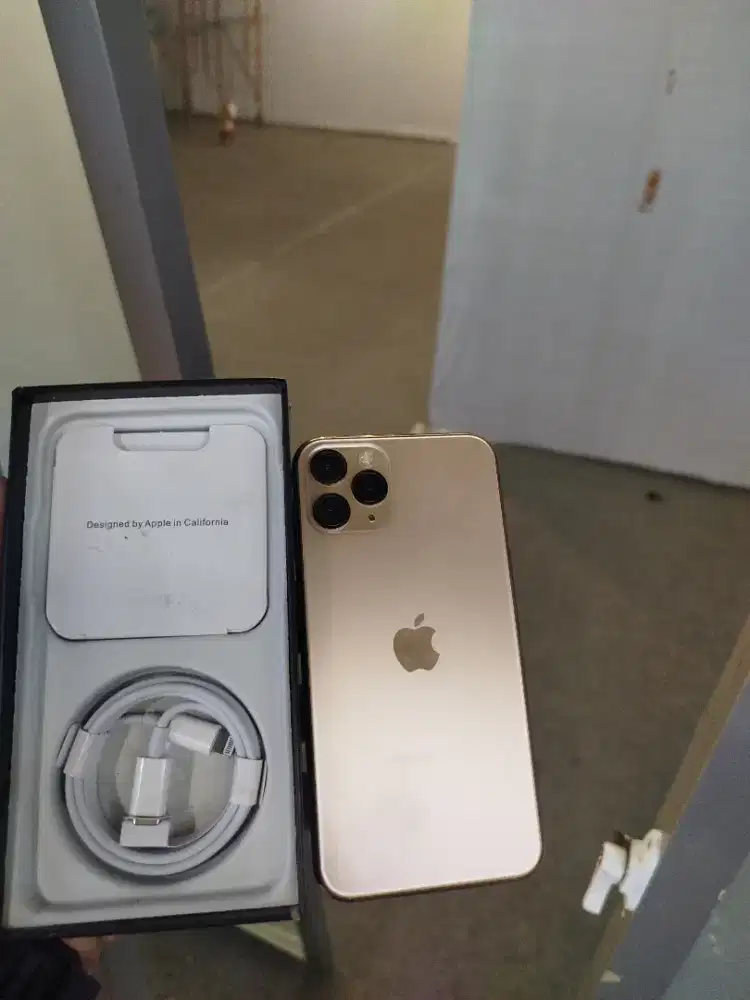 iPhone 11 pro 256gb sudah yes